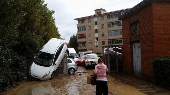 Storm Causes Deaths in Livorno